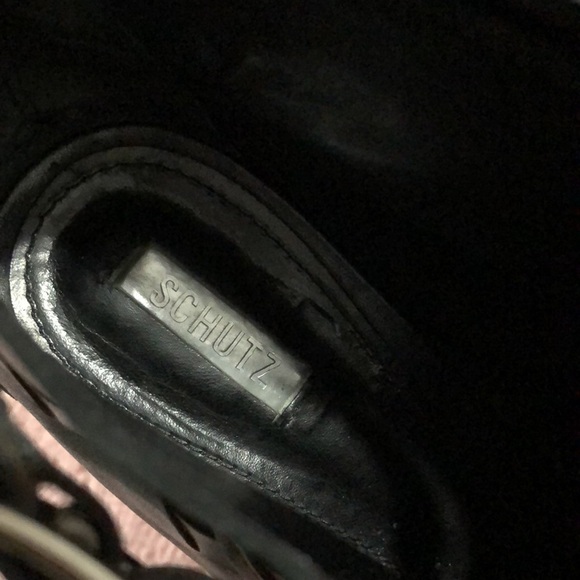 39/8 Schutz Black Leather Goth Witchy Buckle Strappy Boots Booties Magic Coven - Picture 12 of 14